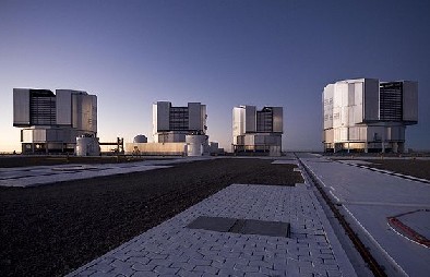 I 4 telescopi che costituiscono il VLT